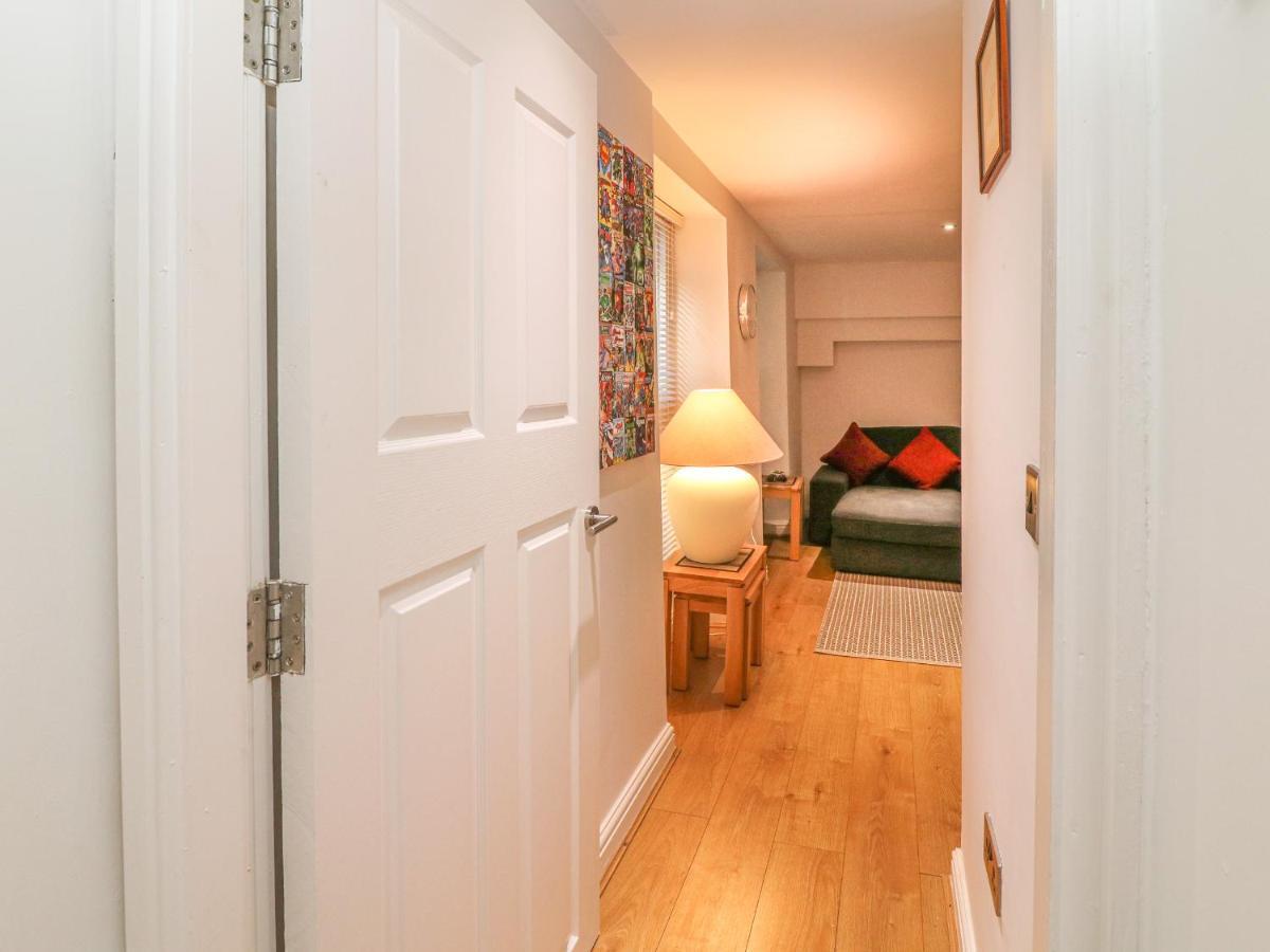 Flat 2 Galloway House *