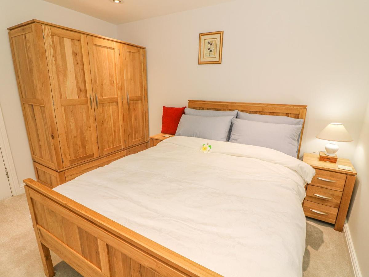Flat 2 Galloway House * Kendal